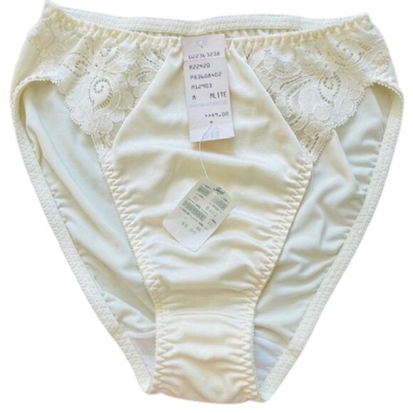 Vintage 80s Bali Nylon Second Skin 8402 Lace Hi-Cut Panties Ivory Medium NWT - Picture 1 of 7